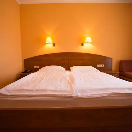 Tamaris Hotel 3*