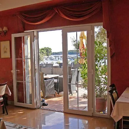 Tamaris Hotel
